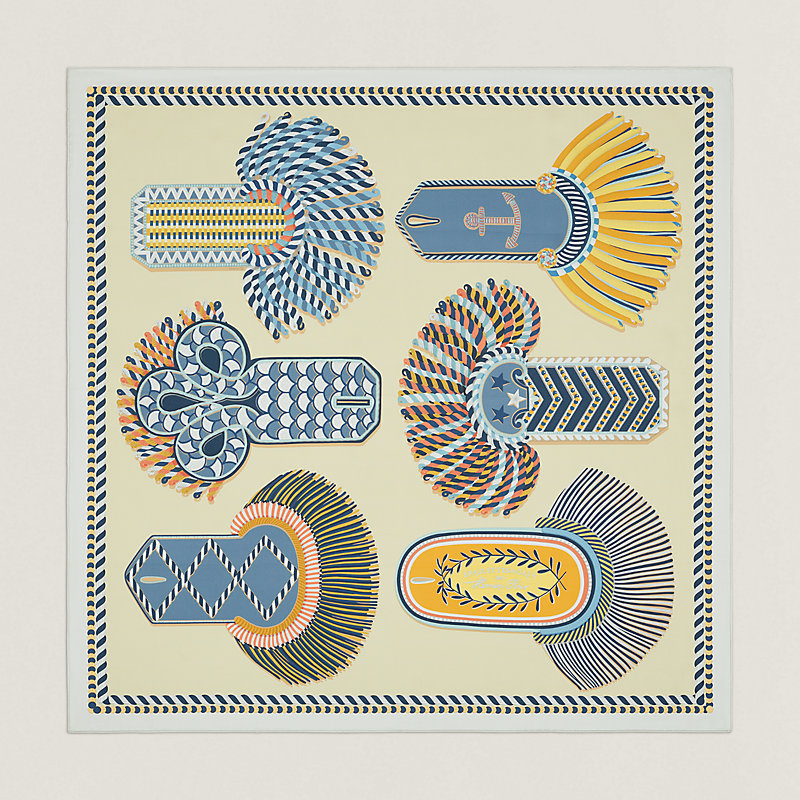 【新品未使用】HERMES ツイリー　EPAULETTES DE GALA エルメスツイリー Epaulettes de Gala オレンジ系 レディース シルク